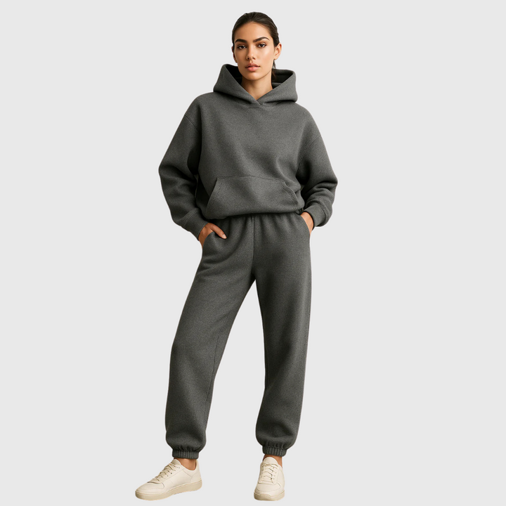Angela Oversized Hoodie & Jogger Set - All-Day Comfort & Versatile Style 3