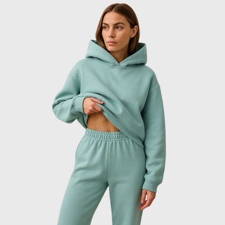Angela Oversized Hoodie & Jogger Set - All-Day Comfort & Versatile Style 4