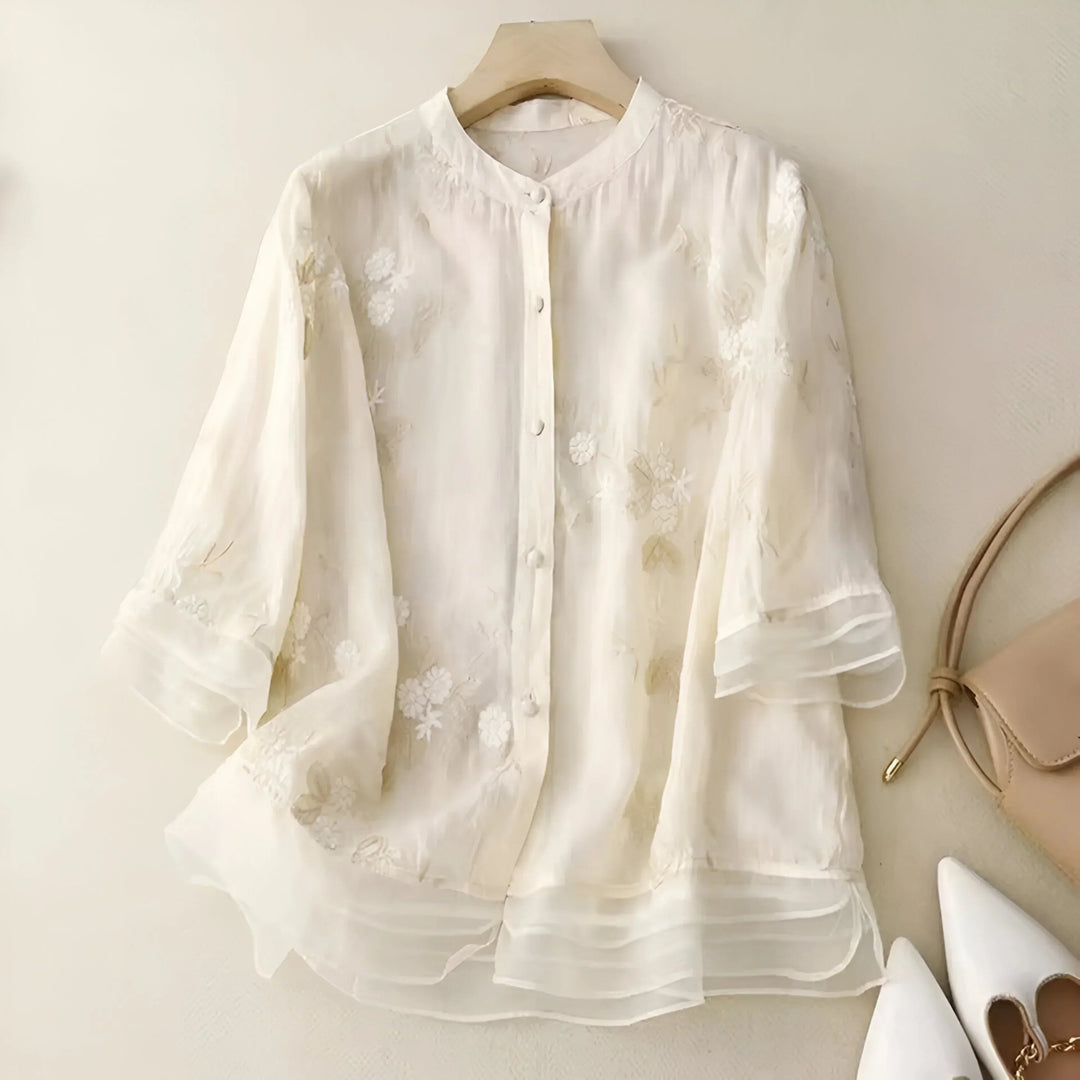Amelia | Cotton Top with Embroidered Flowers 0