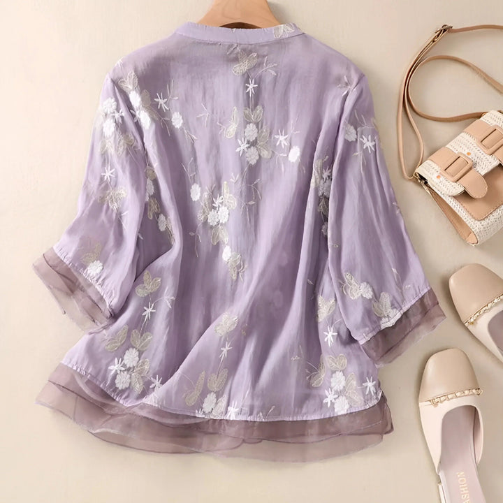 Amelia | Cotton Top with Embroidered Flowers 1