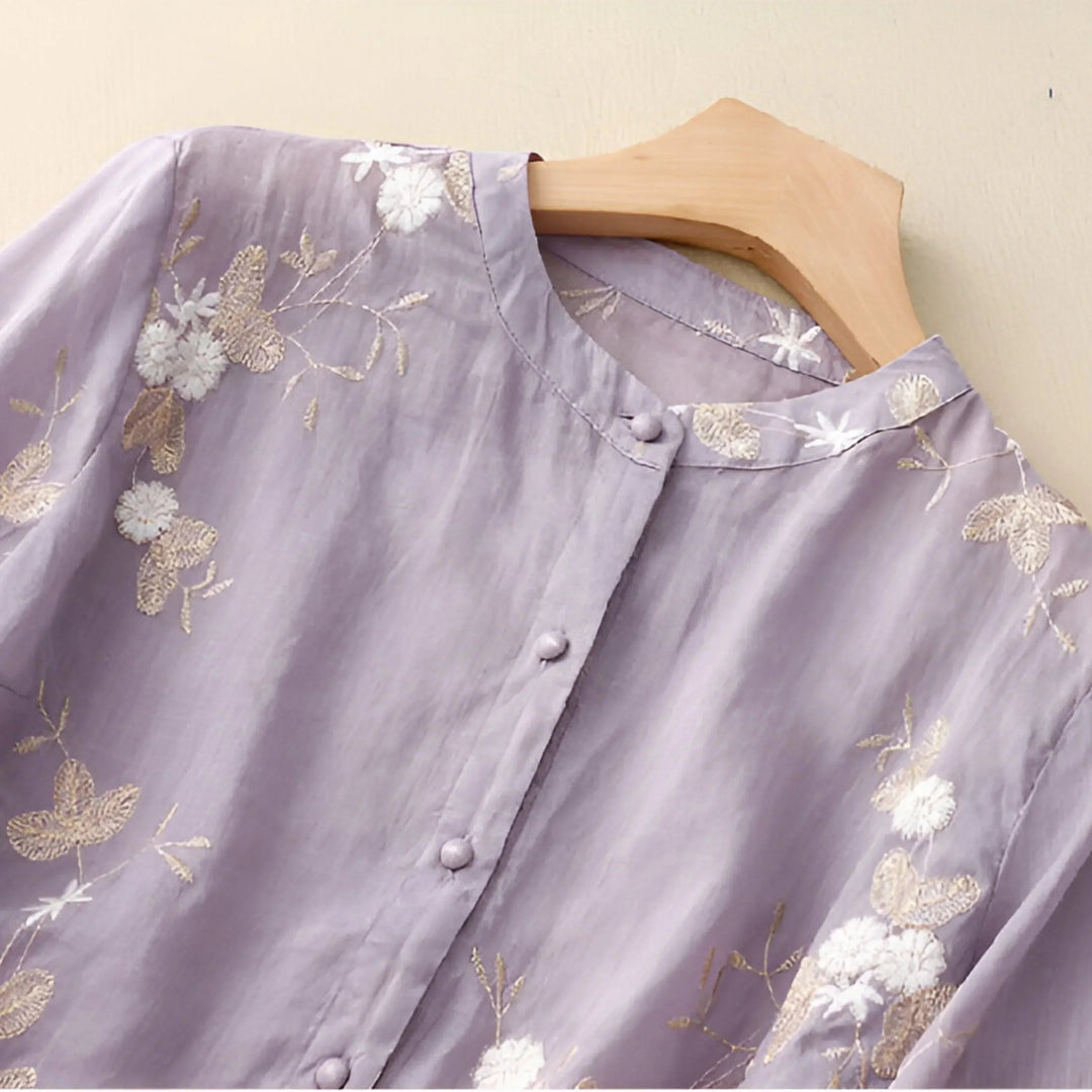 Amelia | Cotton Top with Embroidered Flowers 6