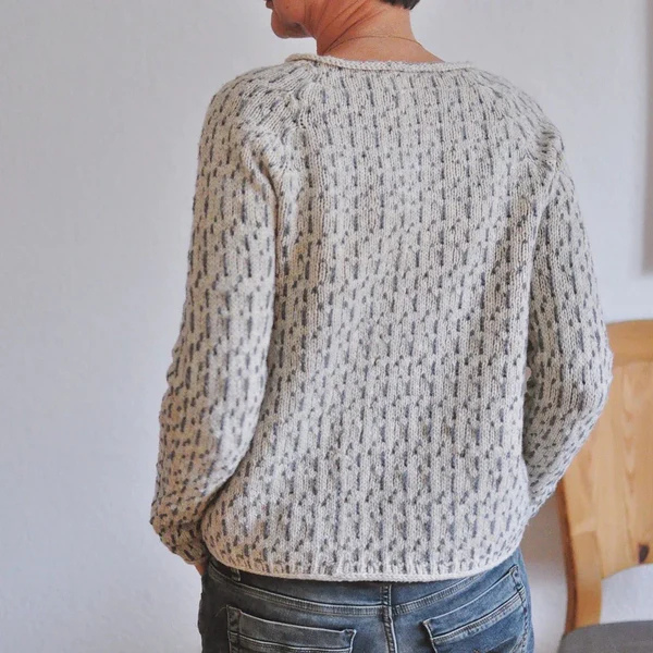 Andrea Pullover - Soft, Stylish & Versatile for Every Occasion 4