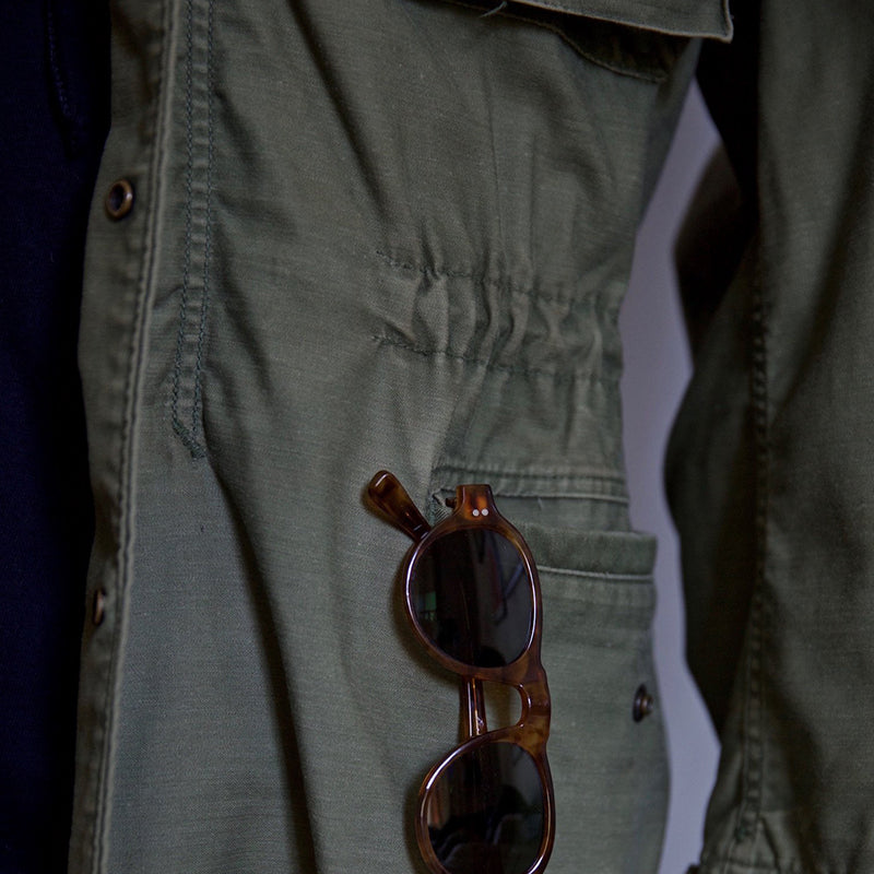 Buck™ Military Jacket - Rugged Durability & Women's Style Options 1