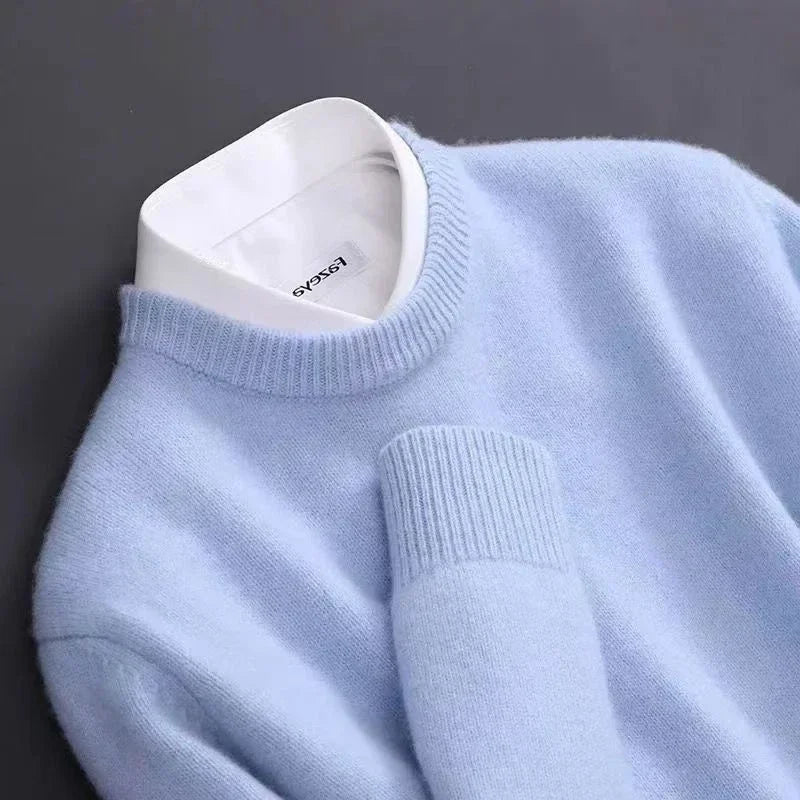 Classic Cashmere Sweater - Luxurious Comfort & Timeless Style for Women 1