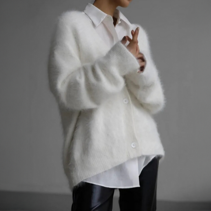 Cashmere Cardigan - Luxurious Comfort & Elegant Black Design-3