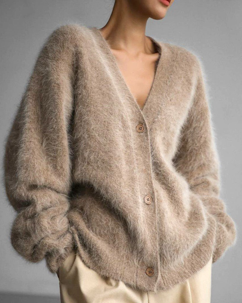 https://cdn.shopify.com/s/files/1/0904/6150/3834/files/eve-mink-long-sleeved-knitted-sw.png?v=1730969481