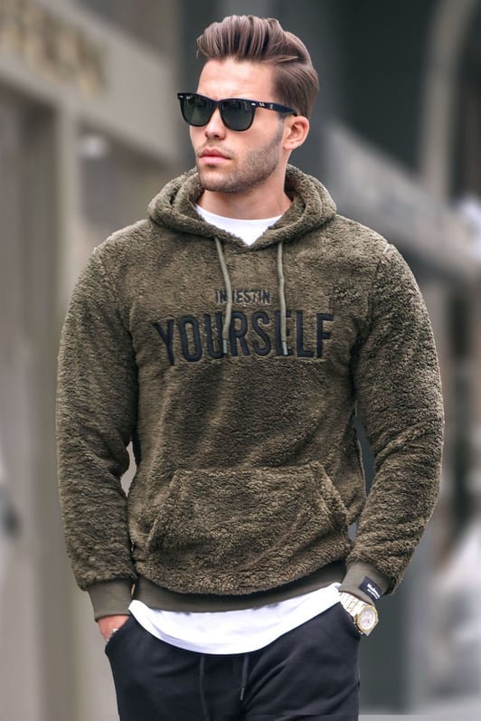 Pullover Sweatshirt | Ultra-Soft Comfort & Trendy Style for Men & Women