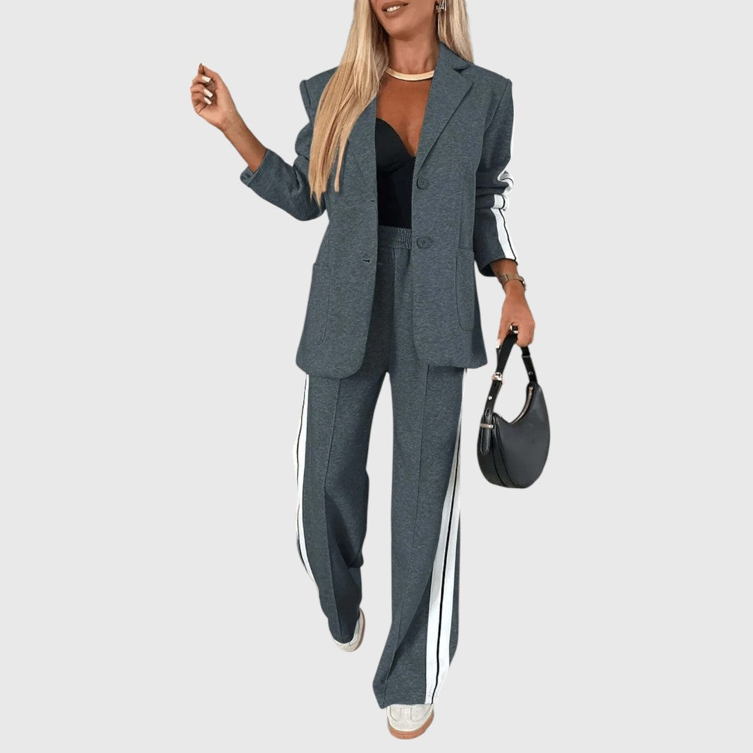 Striped Loungewear Set - All-Day Comfort & Effortless Style 4